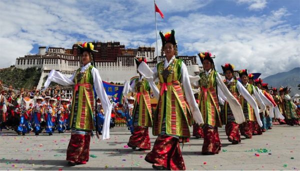 藏族雪顿节