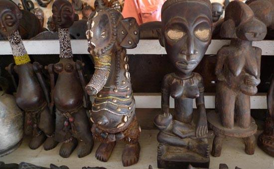 神奇的坦桑尼亚乌木雕
