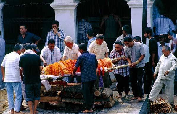 尼泊尔丧葬习俗