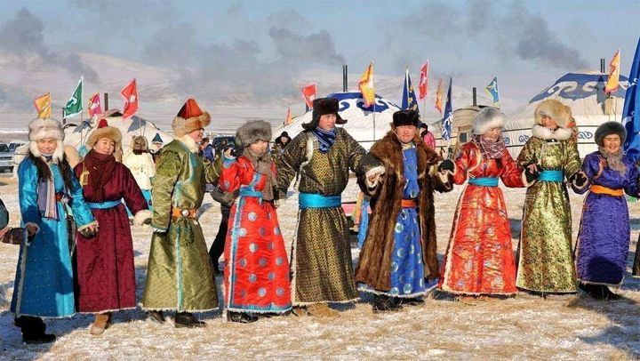 内蒙古春节习俗