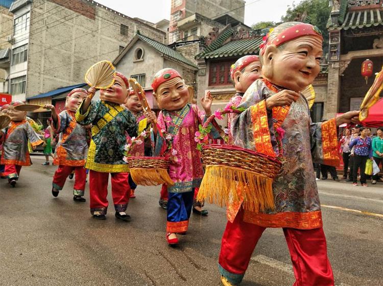 广西来宾布伢文化：花婆节