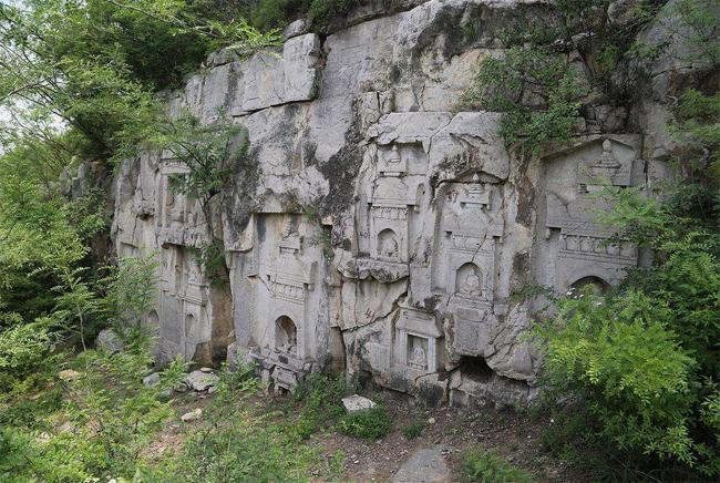 河南安阳重点保护的文物——灵泉寺石窟