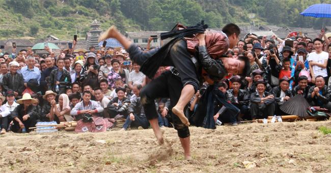 侗族摔跤节