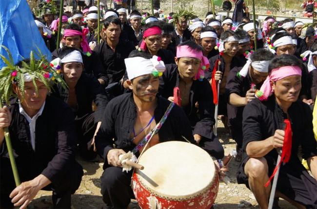 傣族男人节
