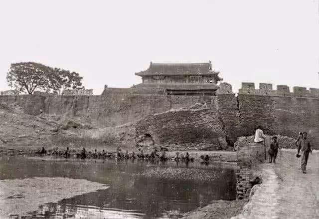 灵宝县城墙和城楼